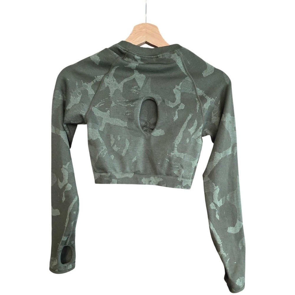 Gymshark Gorpcore Adapt Camo Seamless Long Sleeve Crop Top Women S - Picture 3 of 12